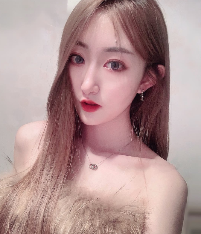 性感美女网红:哥哥快点，受不了了